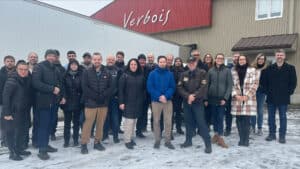 Visite industrielle-2023-groupe-CQI-Verbois-devant-usine